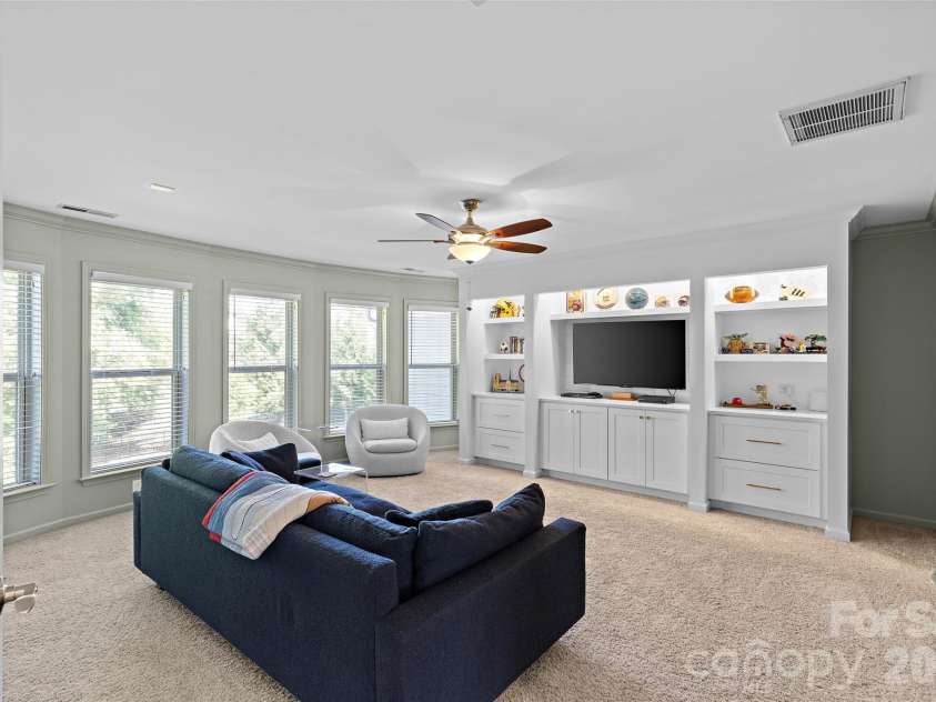 18510 Clavemorr Castle Court, Charlotte, NC 28277.  MLS# CAR4425806, YatesRealty ID 51937. 