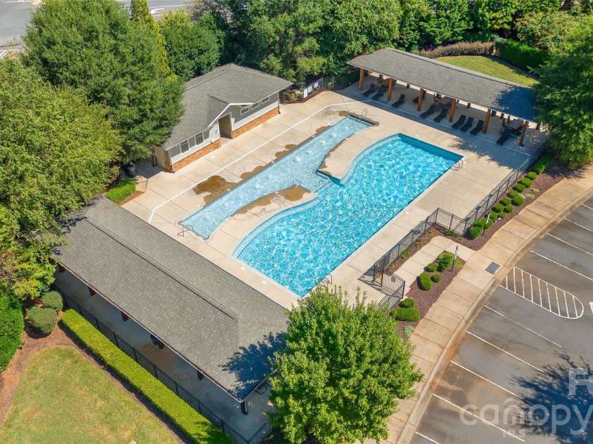 18510 Clavemorr Castle Court, Charlotte, NC 28277.  MLS# CAR4425806, YatesRealty ID 51937. 