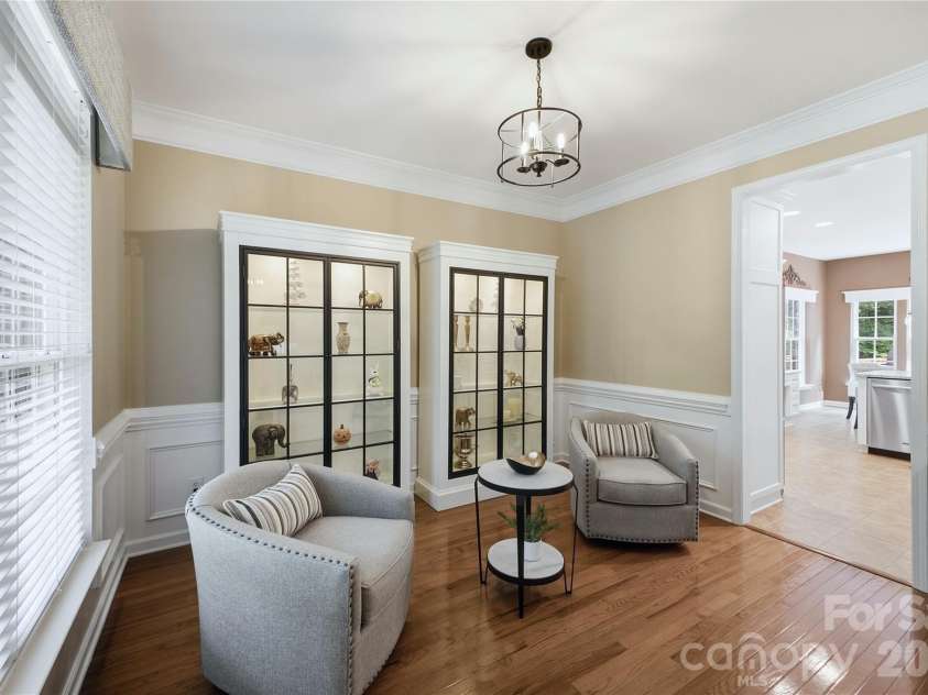 637 Falls Creek Court, Fort Mill, SC 29715.  MLS# CAR4425339, YatesRealty ID 51940. 