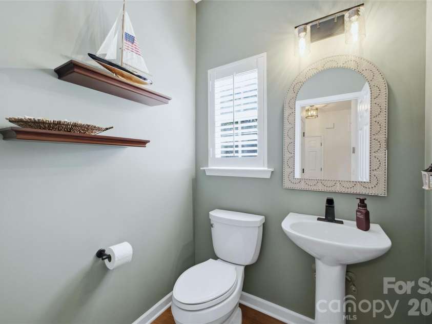 637 Falls Creek Court, Fort Mill, SC 29715.  MLS# CAR4425339, YatesRealty ID 51940. 