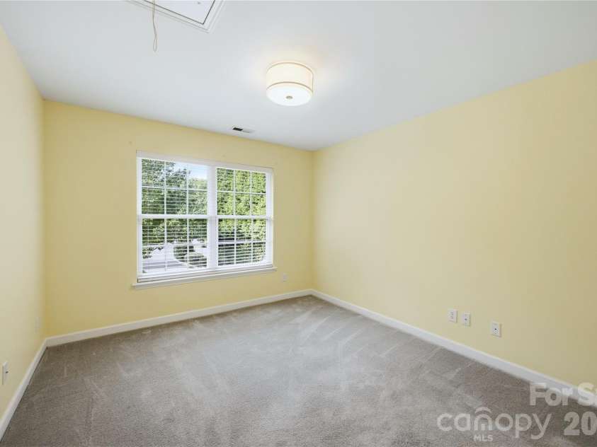 637 Falls Creek Court, Fort Mill, SC 29715.  MLS# CAR4425339, YatesRealty ID 51940. 