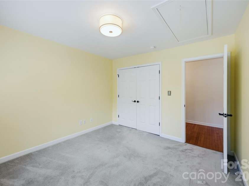 637 Falls Creek Court, Fort Mill, SC 29715.  MLS# CAR4425339, YatesRealty ID 51940. 