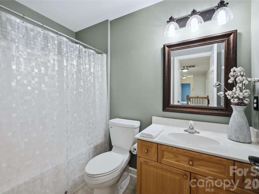 637 Falls Creek Court, Fort Mill, SC 29715.  MLS# CAR4425339, YatesRealty ID 51940. 