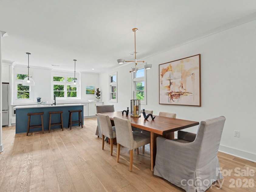 3127 Colyer Place, Charlotte, NC 28205.  MLS# CAR4425271, YatesRealty ID 51941. 