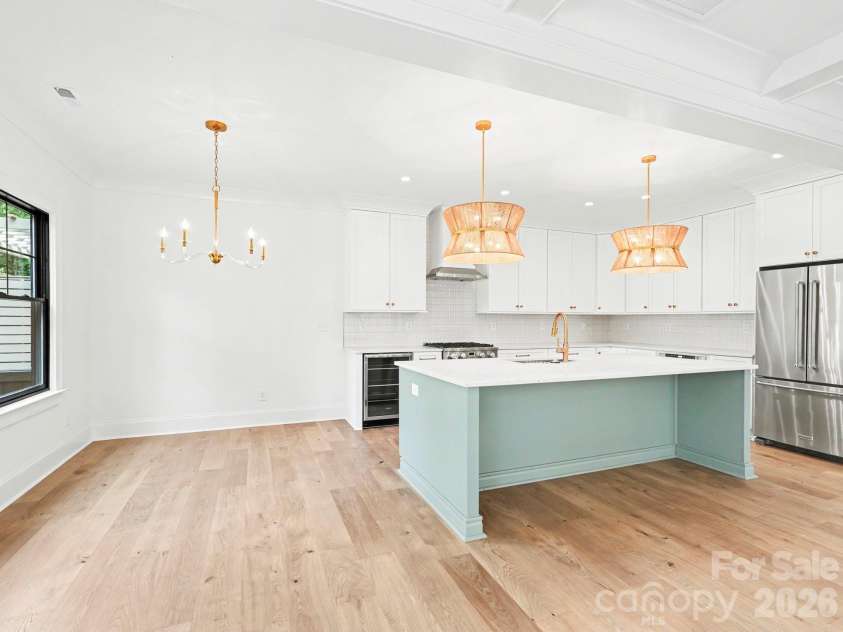 5967 Gate Post Road, Charlotte, NC 28211.  MLS# CAR4425166, YatesRealty ID 51943. 