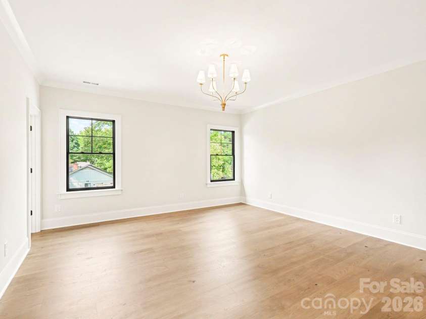 5967 Gate Post Road, Charlotte, NC 28211.  MLS# CAR4425166, YatesRealty ID 51943. 