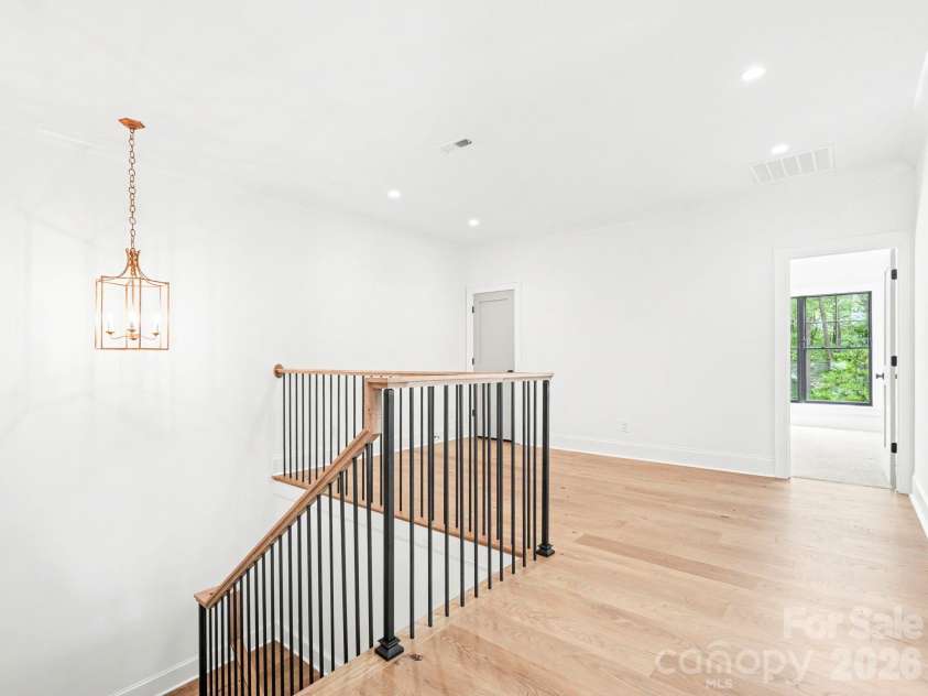 5967 Gate Post Road, Charlotte, NC 28211.  MLS# CAR4425166, YatesRealty ID 51943. 