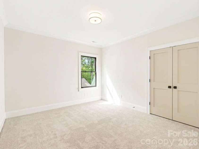 5967 Gate Post Road, Charlotte, NC 28211.  MLS# CAR4425166, YatesRealty ID 51943. 