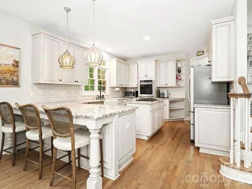 16032 Covington Point Lane, Huntersville, NC 28078.  MLS# CAR4425218, YatesRealty ID 51944. 