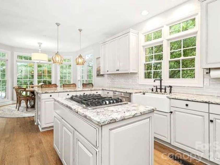 16032 Covington Point Lane, Huntersville, NC 28078.  MLS# CAR4425218, YatesRealty ID 51944. 