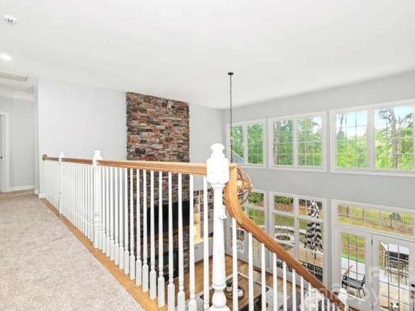 16032 Covington Point Lane, Huntersville, NC 28078.  MLS# CAR4425218, YatesRealty ID 51944. 
