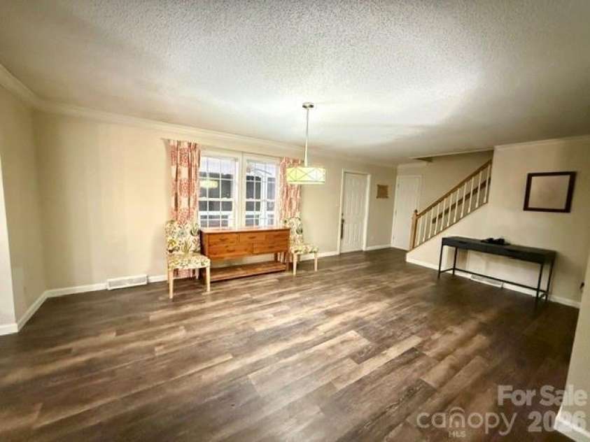 4632 Lynwood Road, Sherrills Ford, NC 28673.  MLS# CAR4425215, YatesRealty ID 51946. 