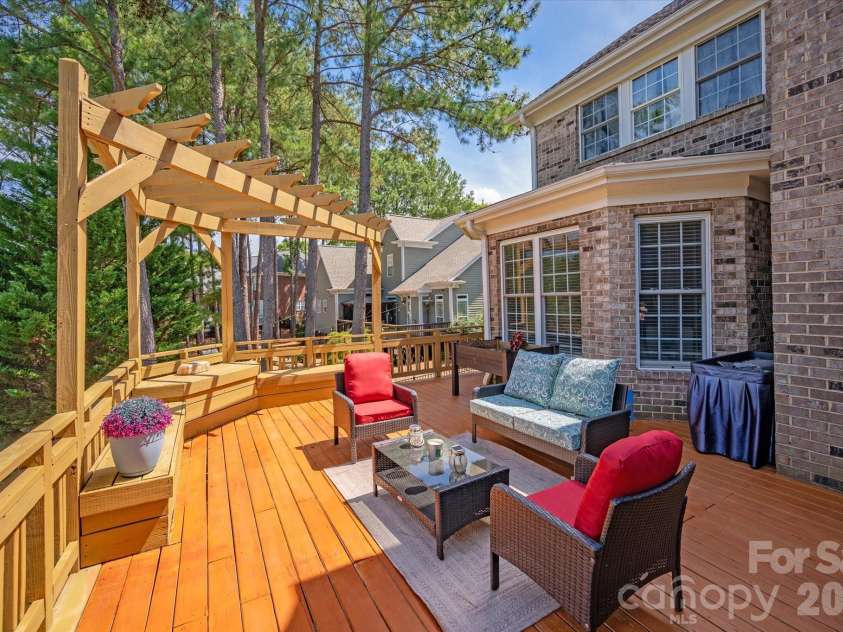 8506 Quellin Drive, Waxhaw, NC 28173.  MLS# CAR4425015, YatesRealty ID 51949. 