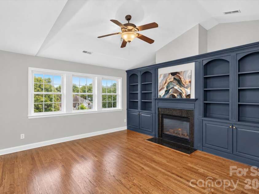 8506 Quellin Drive, Waxhaw, NC 28173.  MLS# CAR4425015, YatesRealty ID 51949. Loft/ Perfect Office Space