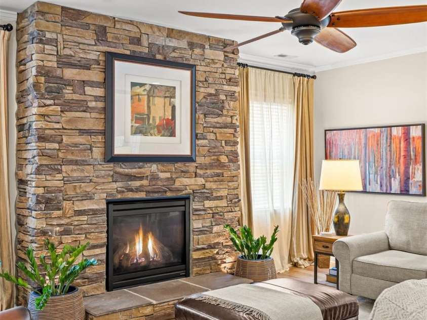 4131 Stacy Boulevard, Charlotte, NC 28209.  MLS# CAR4354050, YatesRealty ID 5195. 