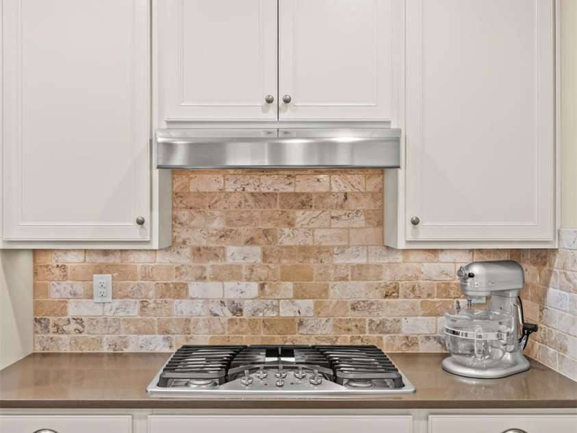 4131 Stacy Boulevard, Charlotte, NC 28209.  MLS# CAR4354050, YatesRealty ID 5195. 