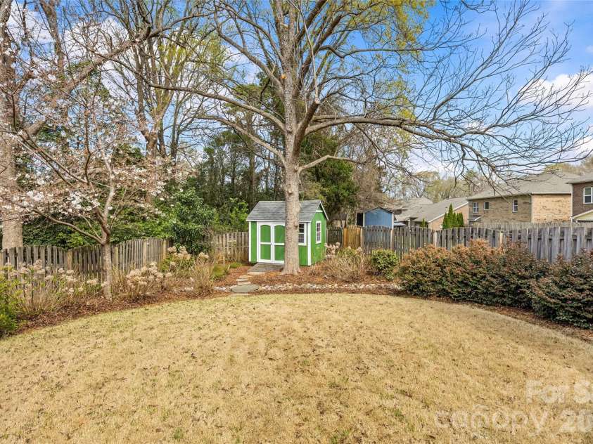 4131 Stacy Boulevard, Charlotte, NC 28209.  MLS# CAR4354050, YatesRealty ID 5195. 