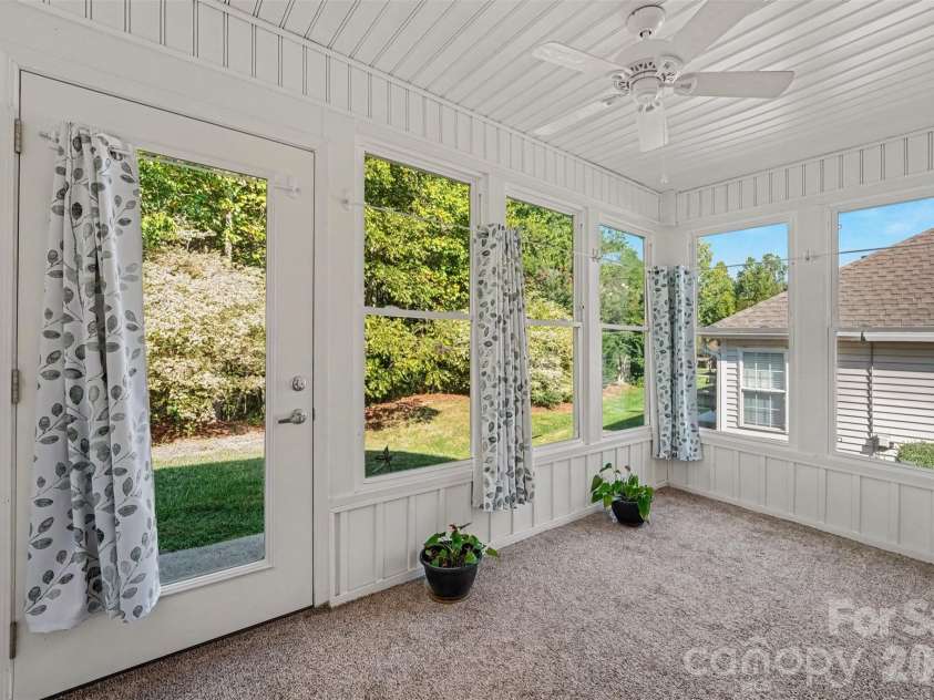 124 Keswick Lane, Mooresville, NC 28117.  MLS# CAR4424692, YatesRealty ID 51950. 