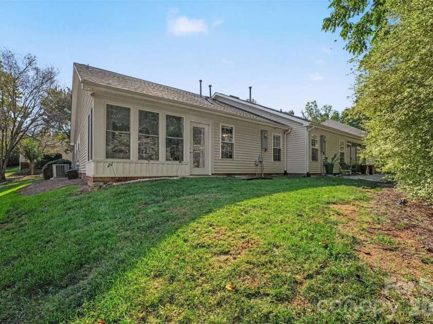124 Keswick Lane, Mooresville, NC 28117.  MLS# CAR4424692, YatesRealty ID 51950. 