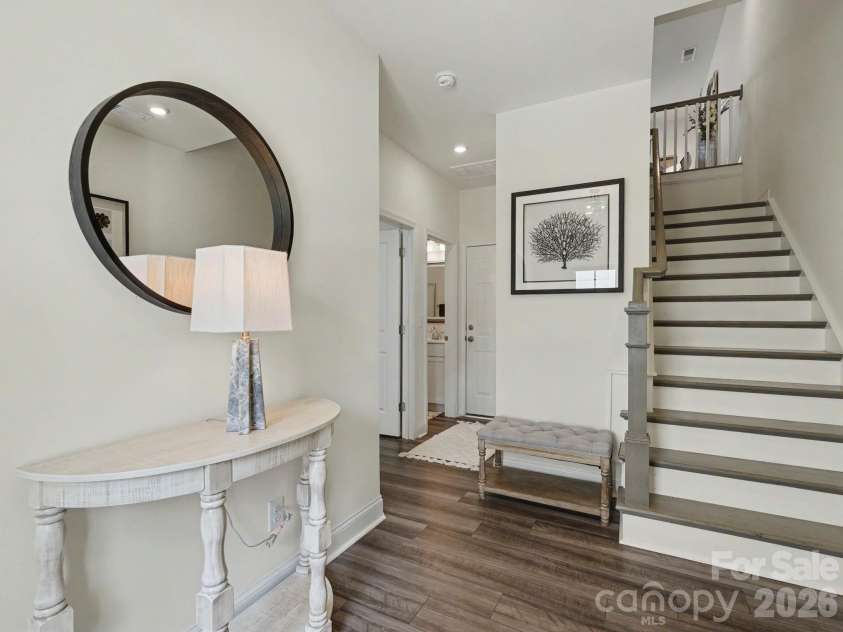 2110 Magnolia Blossom Way, Charlotte, NC 28211.  MLS# CAR4424576, YatesRealty ID 51954. 