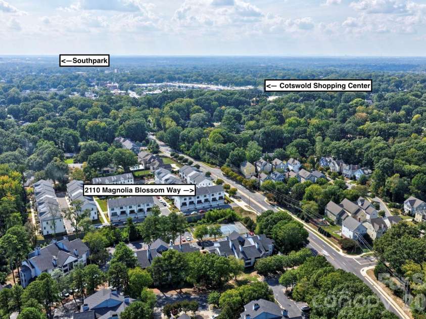 2110 Magnolia Blossom Way, Charlotte, NC 28211.  MLS# CAR4424576, YatesRealty ID 51954. 