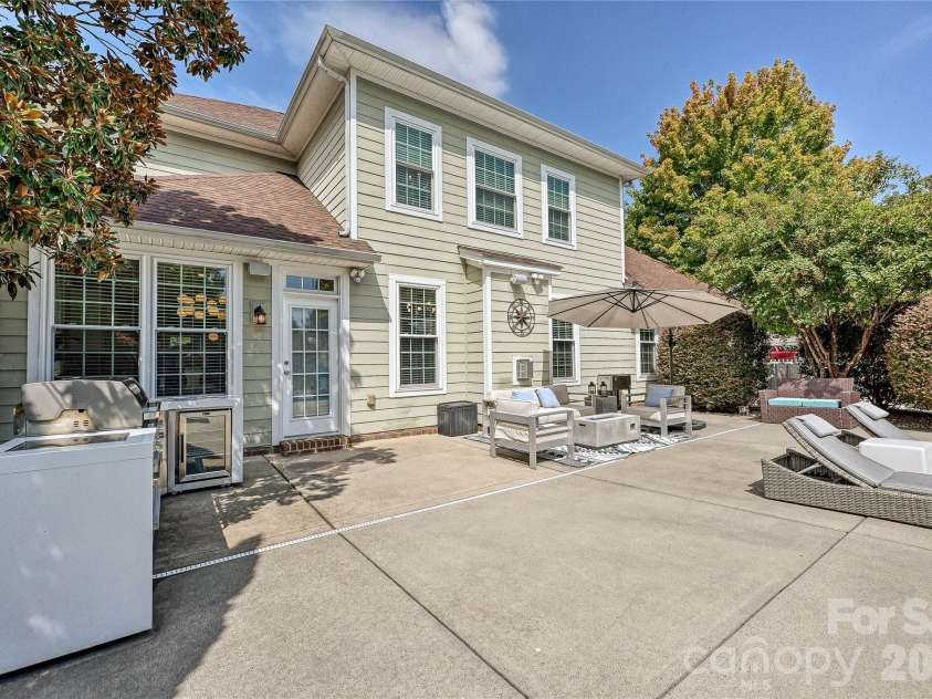 2101 Trading Ford Drive, Waxhaw, NC 28173.  MLS# CAR4424667, YatesRealty ID 51955. Backyard