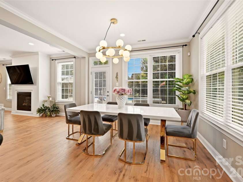 2101 Trading Ford Drive, Waxhaw, NC 28173.  MLS# CAR4424667, YatesRealty ID 51955. Breakfast