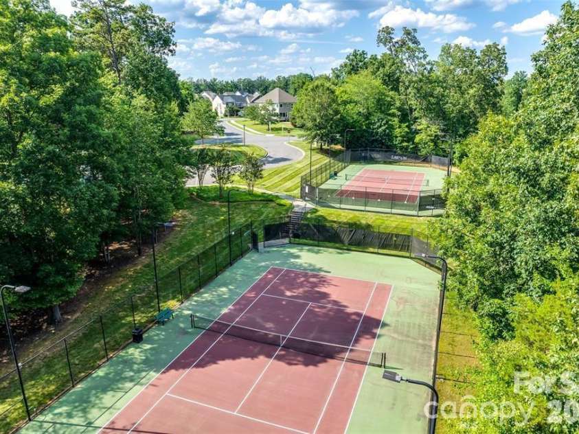 2101 Trading Ford Drive, Waxhaw, NC 28173.  MLS# CAR4424667, YatesRealty ID 51955. Community Amenities