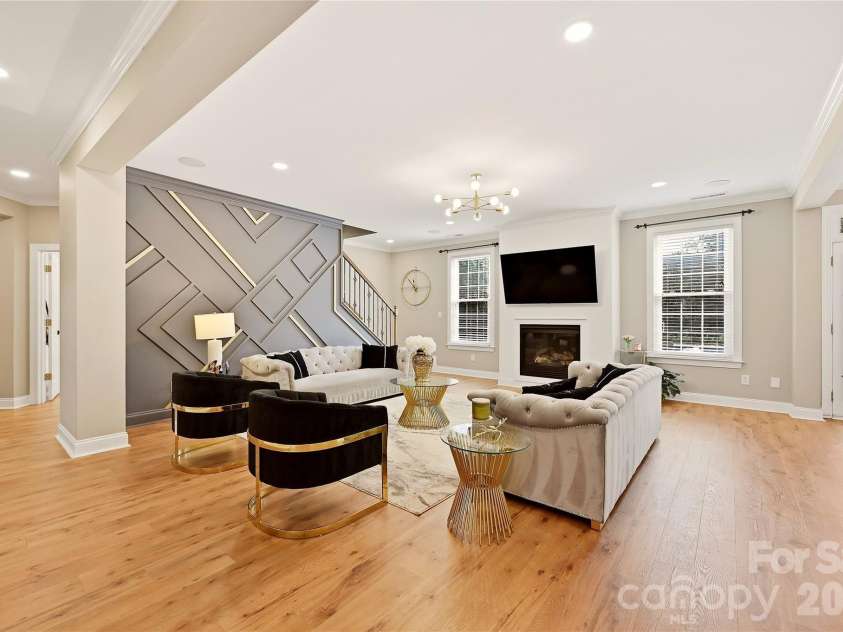 2101 Trading Ford Drive, Waxhaw, NC 28173.  MLS# CAR4424667, YatesRealty ID 51955. Great Room