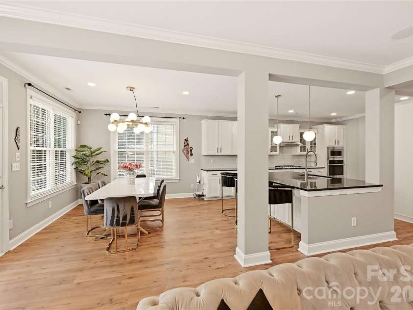 2101 Trading Ford Drive, Waxhaw, NC 28173.  MLS# CAR4424667, YatesRealty ID 51955. Kitchen