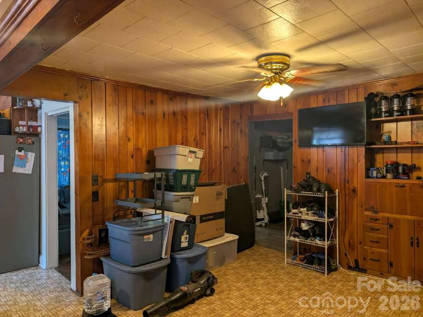 712 Weldon Street, Gastonia, NC 28052.  MLS# CAR4424561, YatesRealty ID 51956. 