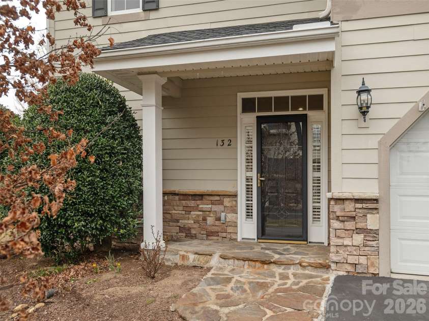 132 Towne Place Drive, Hendersonville, NC 28792.  MLS# CAR4347490, YatesRealty ID 5196. 