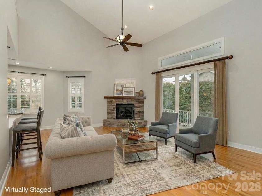 132 Towne Place Drive, Hendersonville, NC 28792.  MLS# CAR4347490, YatesRealty ID 5196. 