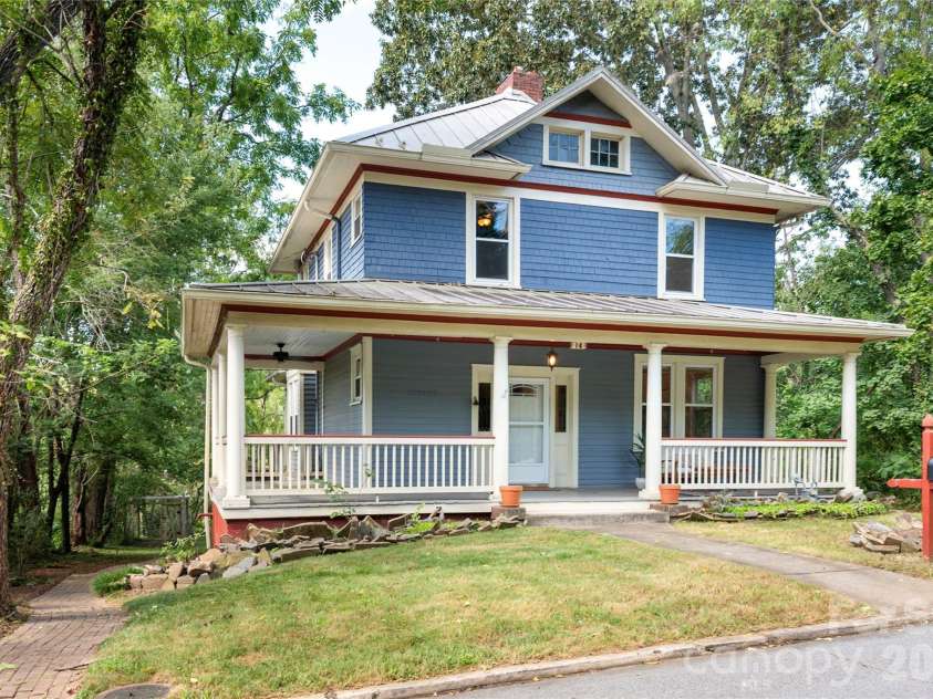 16 West Street, Asheville, NC 28801.  MLS# CAR4423666, YatesRealty ID 51960. Brick Path to ADU