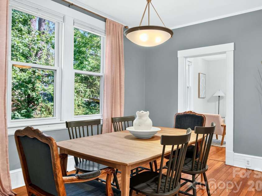 16 West Street, Asheville, NC 28801.  MLS# CAR4423666, YatesRealty ID 51960. Floor to Ceiling Windows