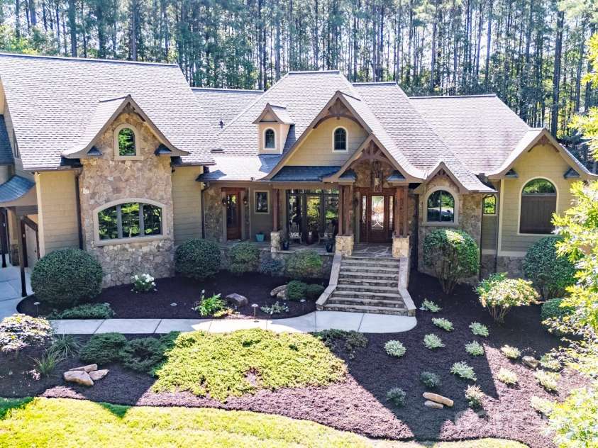 7608 Webbs Chapel Cove Court, Denver, NC 28037.  MLS# CAR4424338, YatesRealty ID 51961. 
