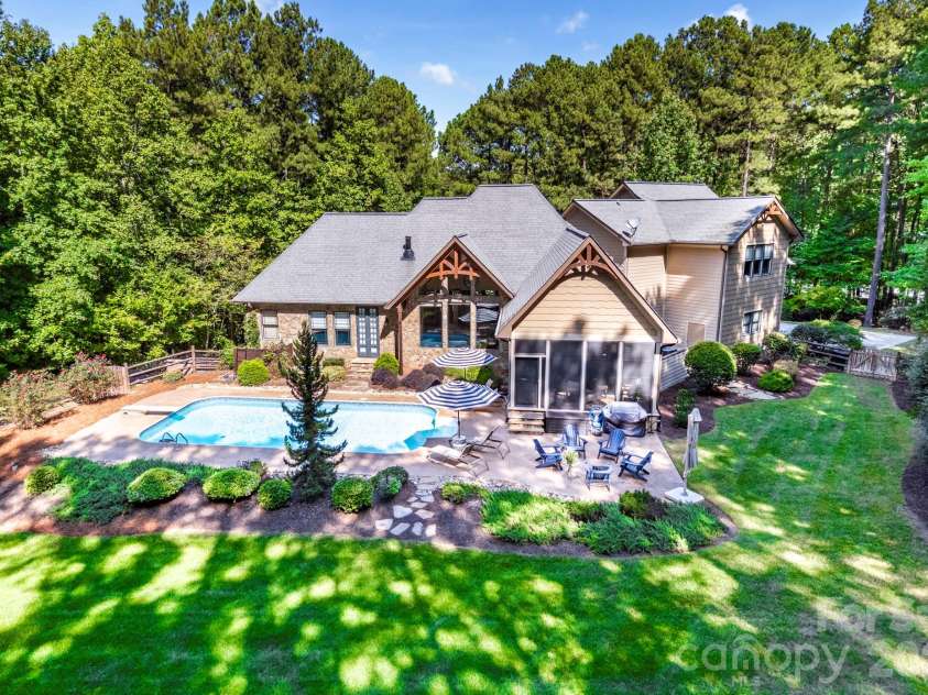 7608 Webbs Chapel Cove Court, Denver, NC 28037.  MLS# CAR4424338, YatesRealty ID 51961. 