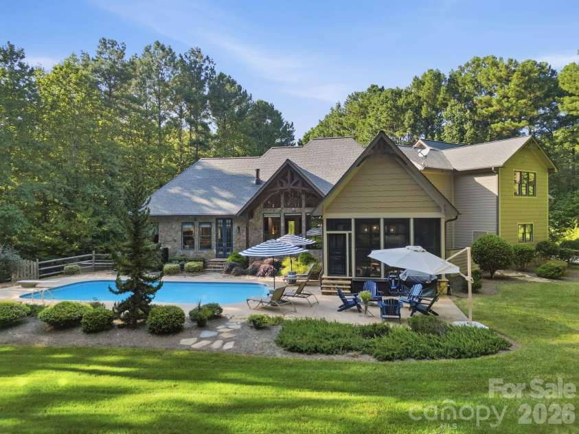 7608 Webbs Chapel Cove Court, Denver, NC 28037.  MLS# CAR4424338, YatesRealty ID 51961. 