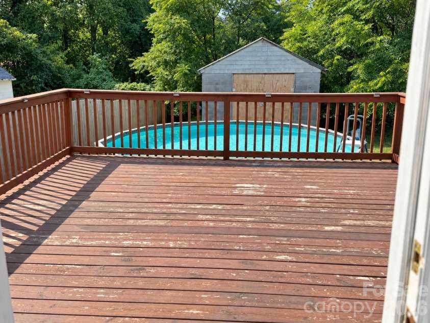 1231 Bradford Heights Road, Gastonia, NC 28054.  MLS# CAR4423101, YatesRealty ID 51962. 