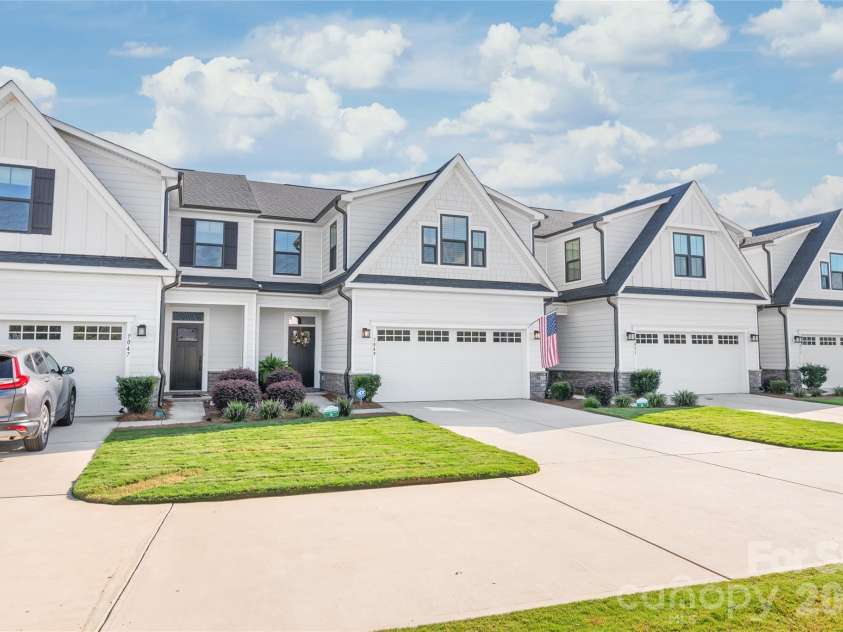 7049 Old Evergreen Parkway, Indian Trail, NC 28079.  MLS# CAR4423487, YatesRealty ID 51965. 