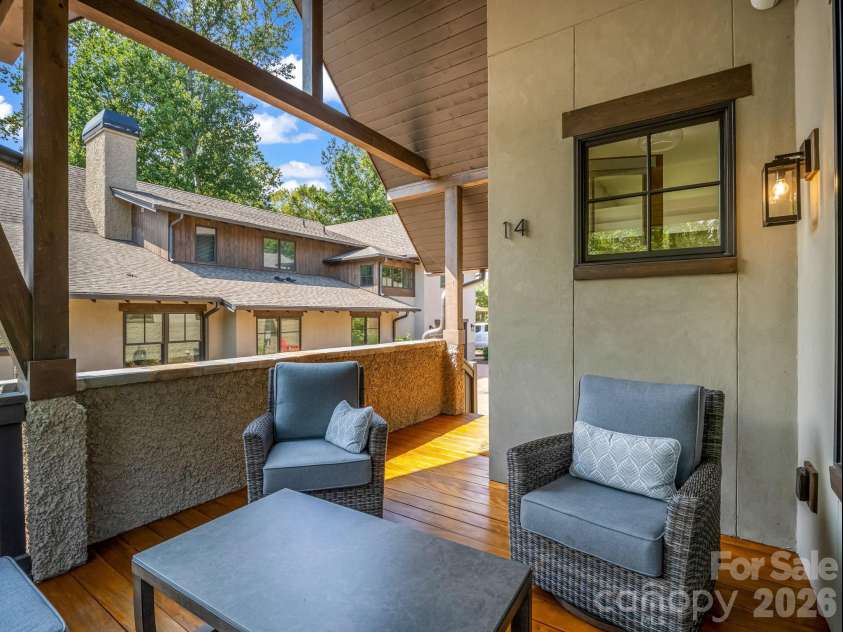14 Keats Road, Black Mountain, NC 28711.  MLS# CAR4422748, YatesRealty ID 51967. 