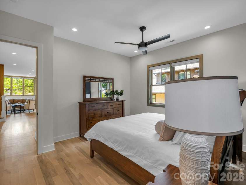 14 Keats Road, Black Mountain, NC 28711.  MLS# CAR4422748, YatesRealty ID 51967. 