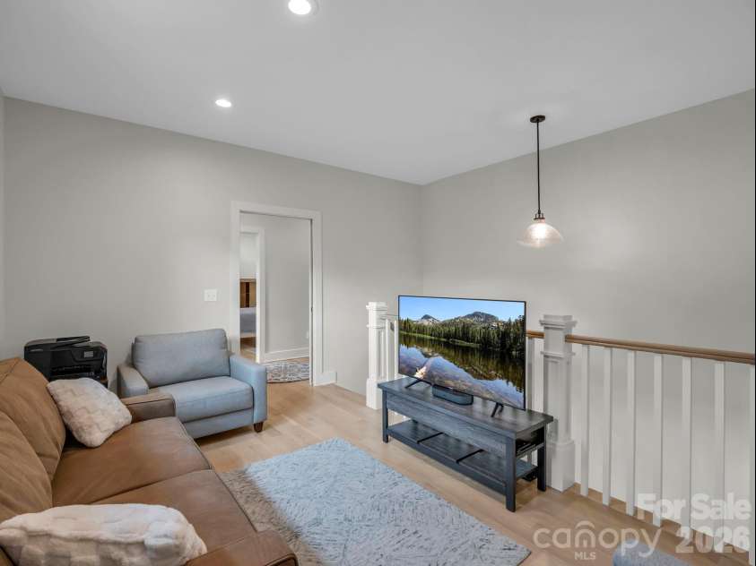 14 Keats Road, Black Mountain, NC 28711.  MLS# CAR4422748, YatesRealty ID 51967. 