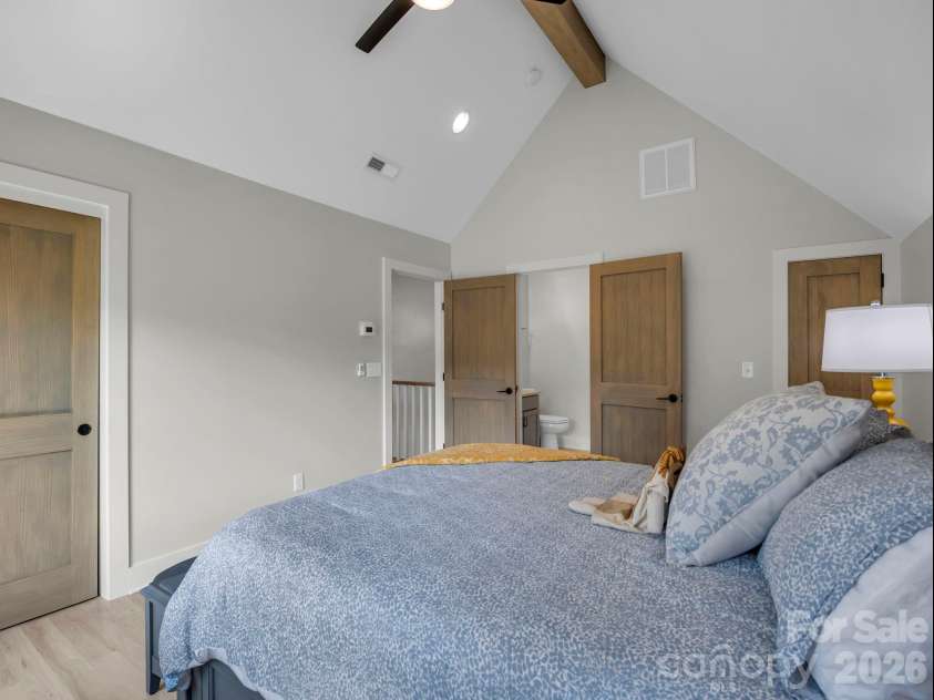 14 Keats Road, Black Mountain, NC 28711.  MLS# CAR4422748, YatesRealty ID 51967. 