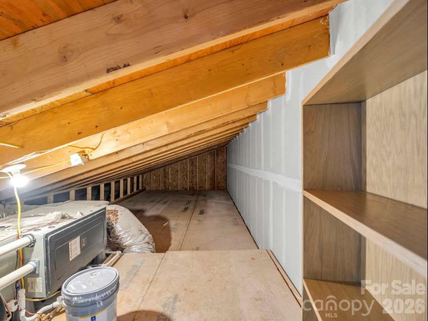 14 Keats Road, Black Mountain, NC 28711.  MLS# CAR4422748, YatesRealty ID 51967. 