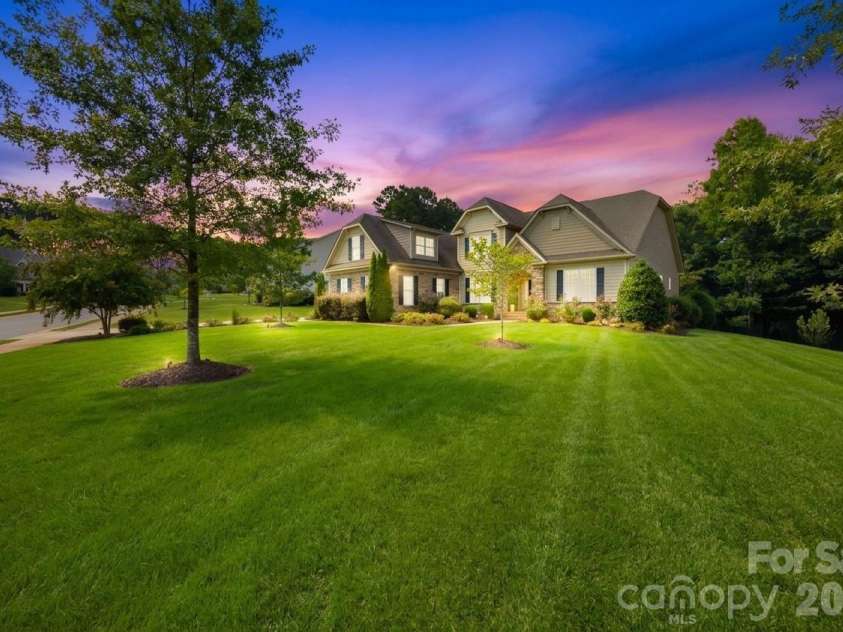 108 Butler Drive, Mooresville, NC 28115.  MLS# CAR4422638, YatesRealty ID 51969. 
