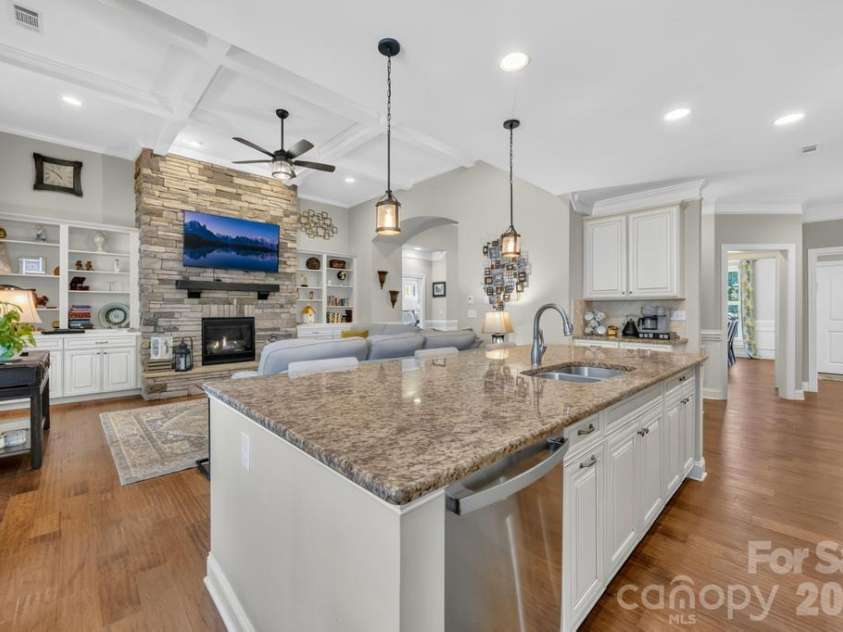 108 Butler Drive, Mooresville, NC 28115.  MLS# CAR4422638, YatesRealty ID 51969. 