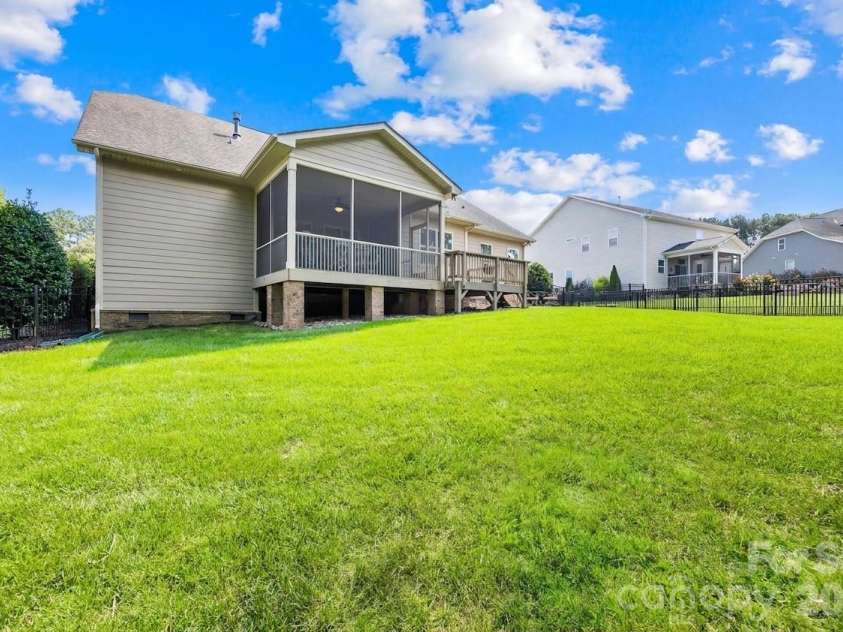 108 Butler Drive, Mooresville, NC 28115.  MLS# CAR4422638, YatesRealty ID 51969. 