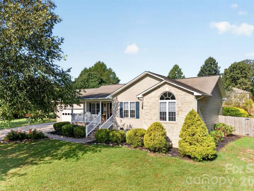 267 Carrington Lane, Salisbury, NC 28146.  MLS# CAR4421165, YatesRealty ID 51971. Front
