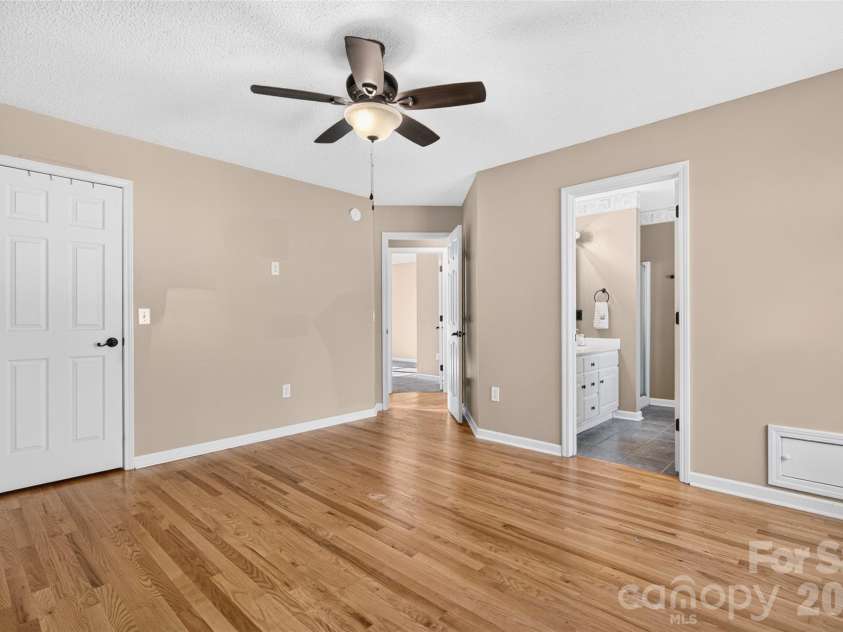 267 Carrington Lane, Salisbury, NC 28146.  MLS# CAR4421165, YatesRealty ID 51971. Primary bedroom